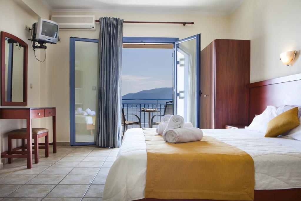 Olive Bay Hotel Agia Efimia Room photo